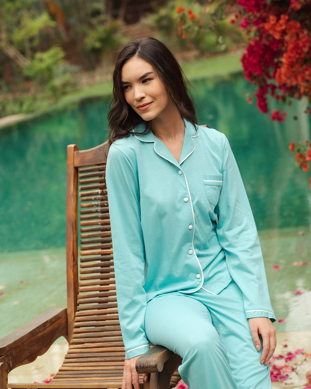 Harimi pajamas open with a long sleeve and trousers