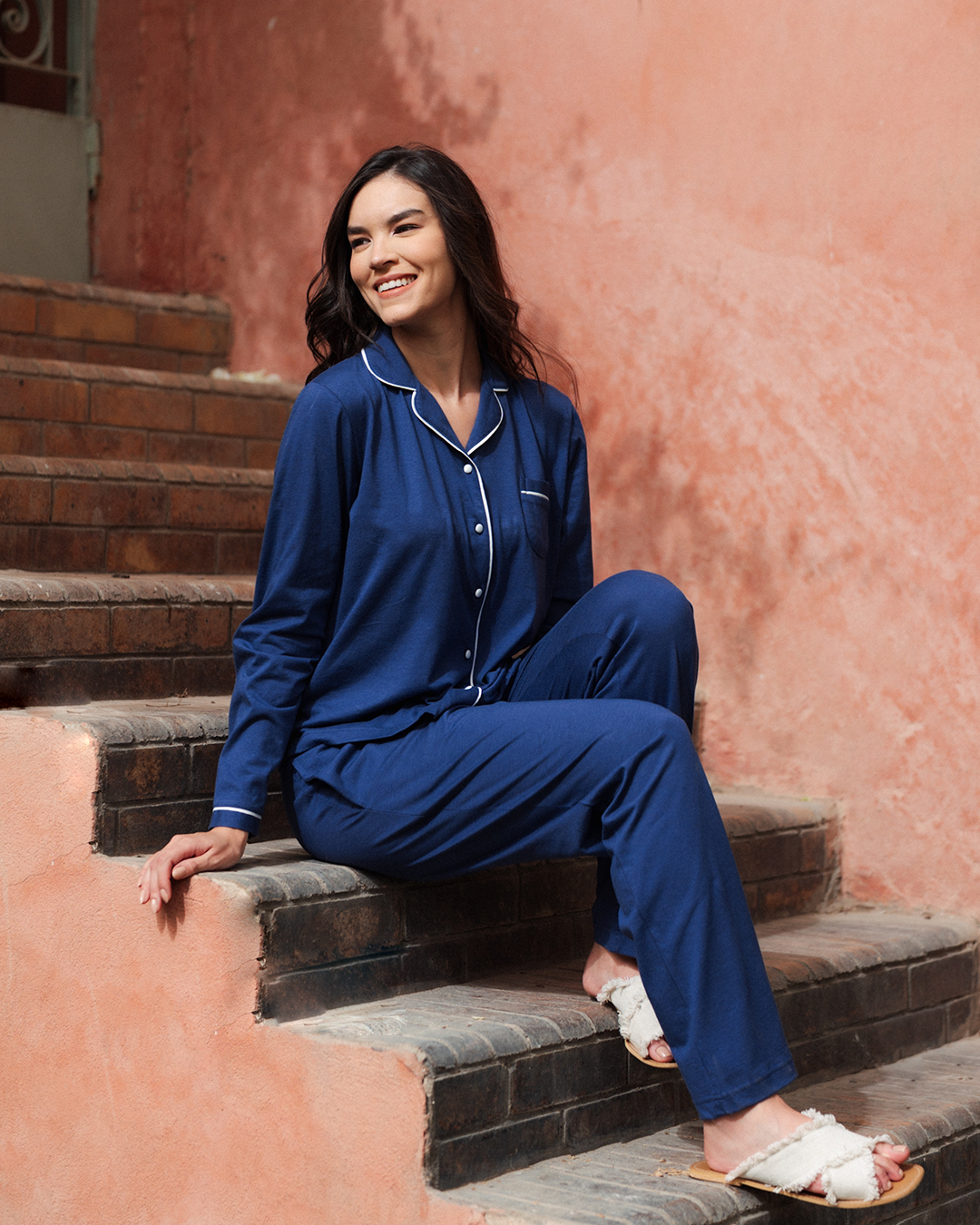 Harimi pajamas open with a long sleeve and trousers