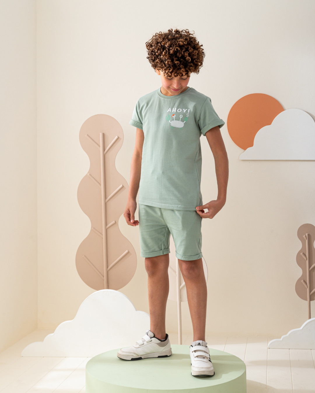 بيجاما شورت سمر ميلتون مع طباعه صغيره على التوب و الشورت