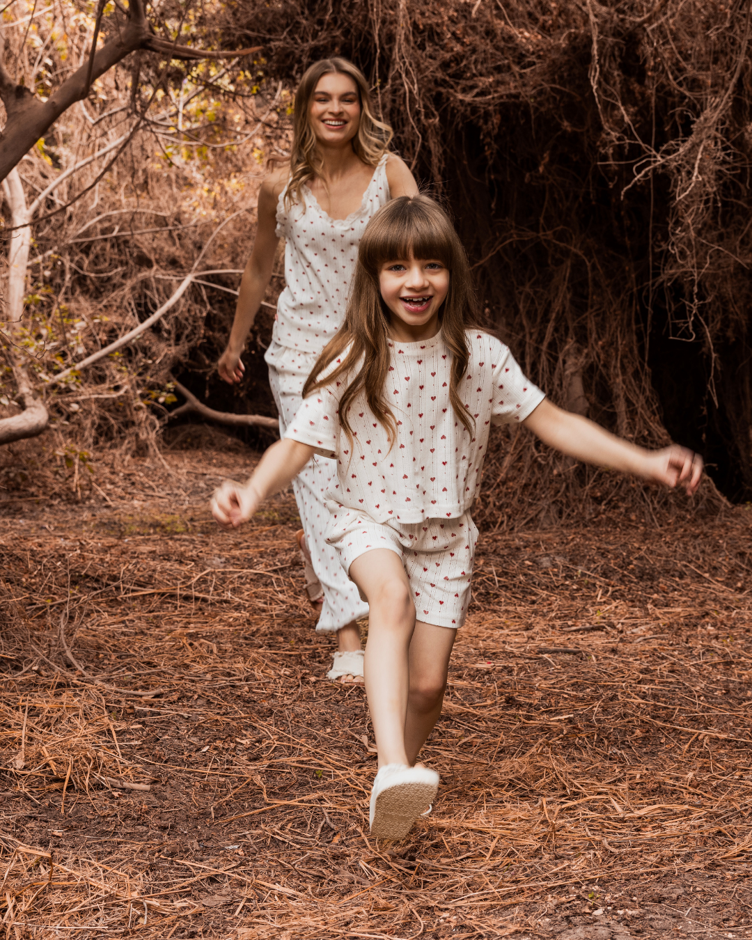 بيجاما بنص كم و شورت بونتيل قلوب صغيره