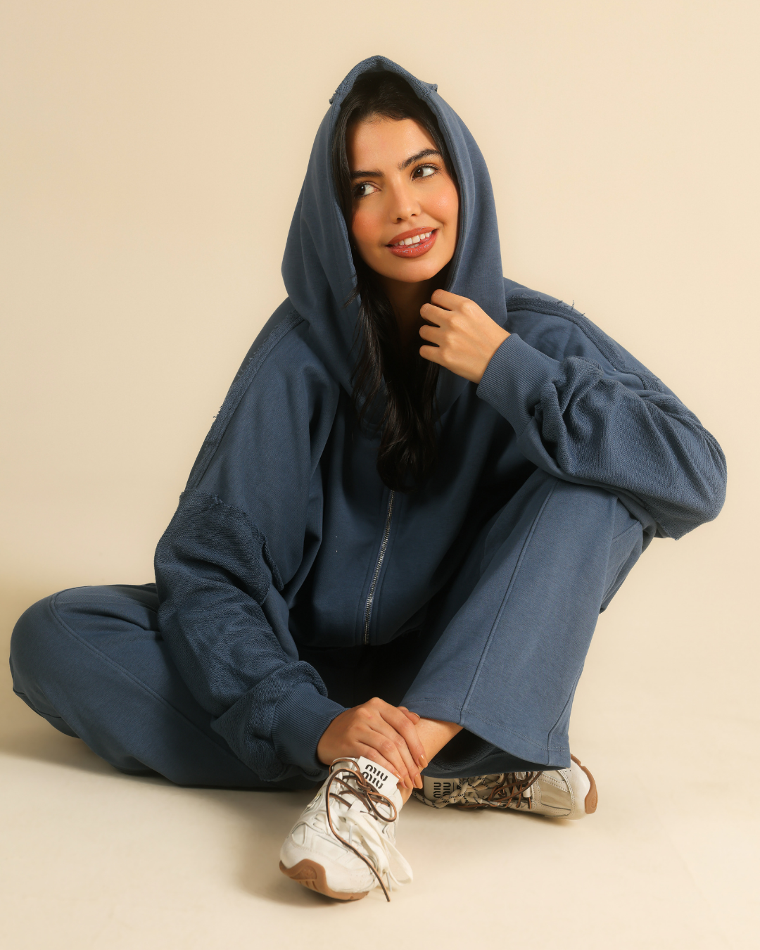طقم قصات فضفاض