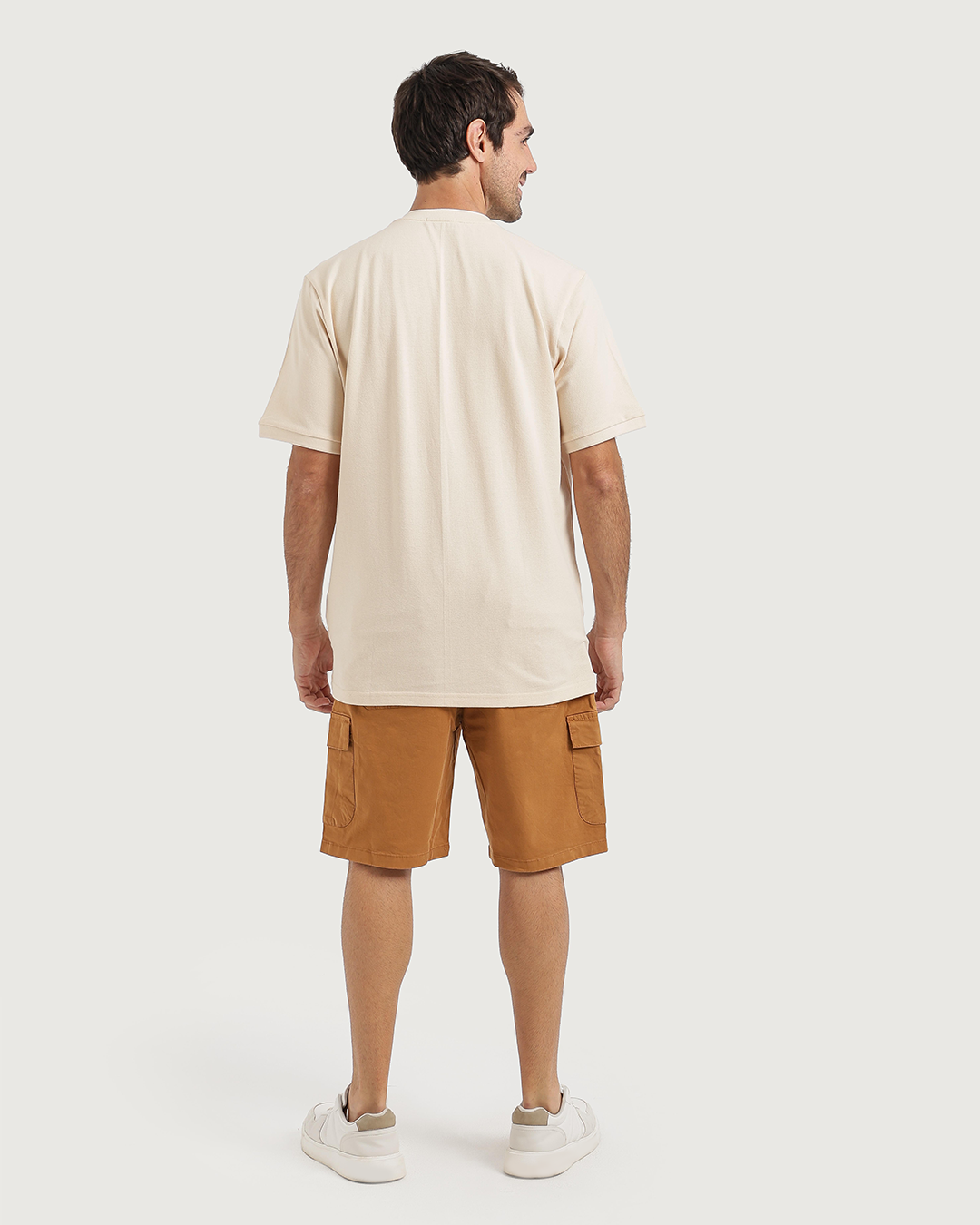 طقم رجالي تيشرت بيكيه