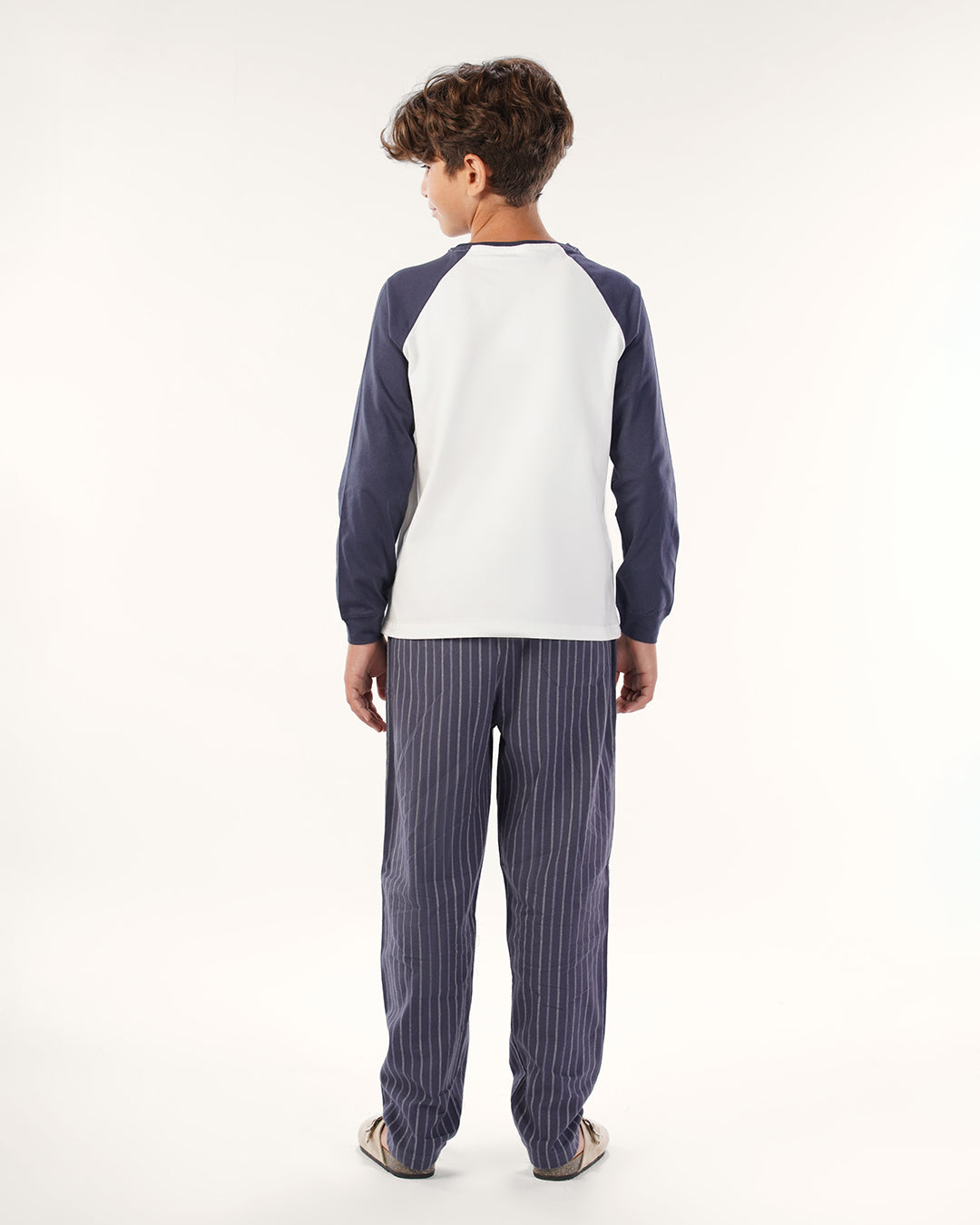 يجاما بنطلون نسيج مع توب كم رجلان طويل