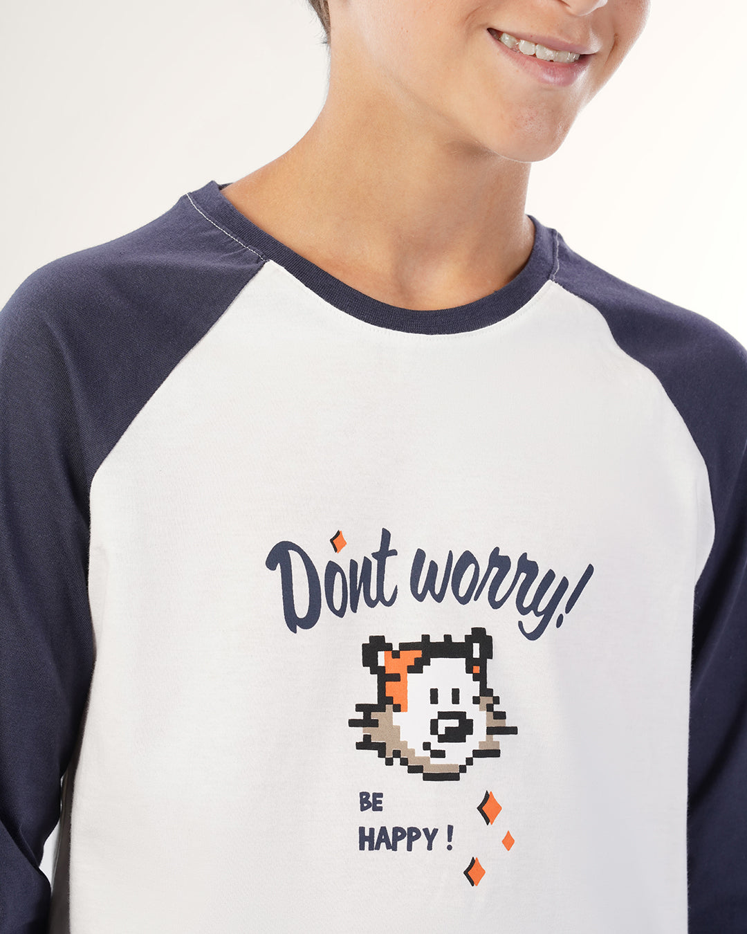 يجاما بنطلون نسيج مع توب كم رجلان طويل