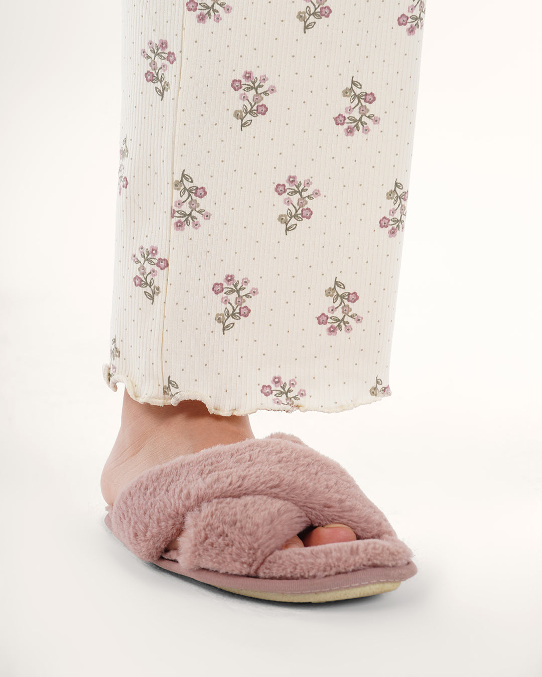 بيجاما بنطلون انتيرلوك ورود صغيره