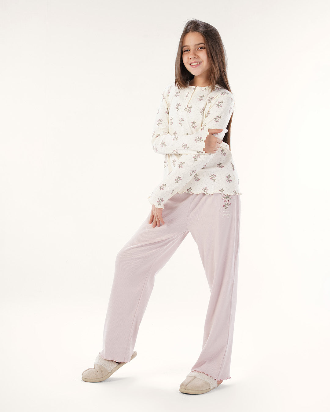 بيجاما بنطلون انتيرلوك ورود صغيره