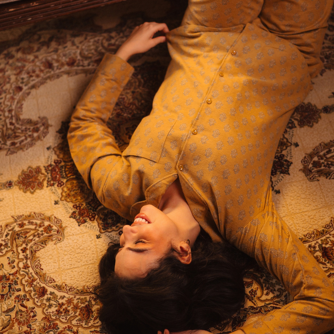 Vintage Flowers Women Classic Pajama in ochre