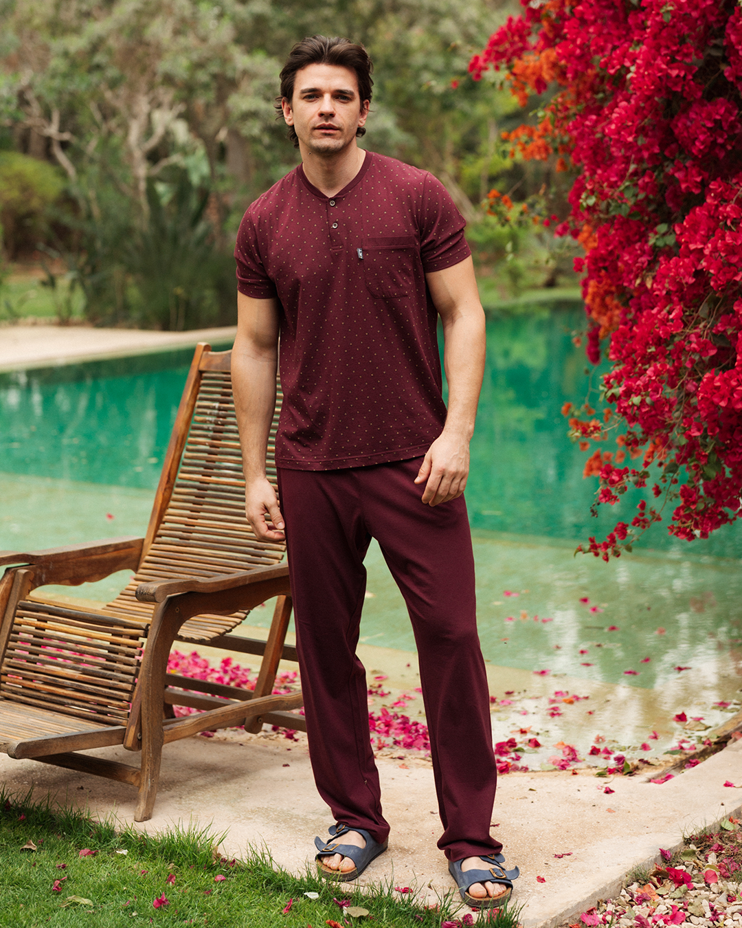 بيجاما رجالى مطبوع نصف كم و بنطلون ساده