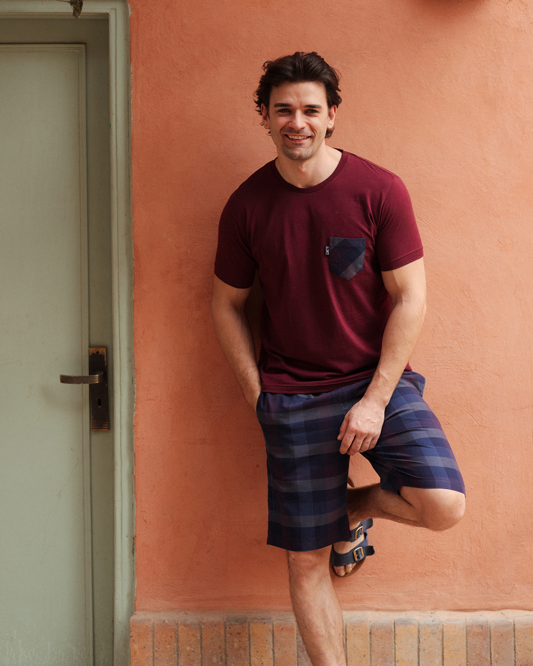 بيجامة رجالى سادة نص كم و شورت كاروه