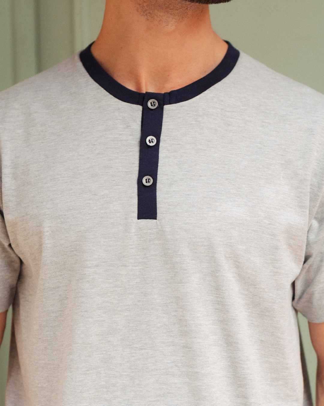 بيجاما رجالي سادة نص كم و بنتاكور كاروه