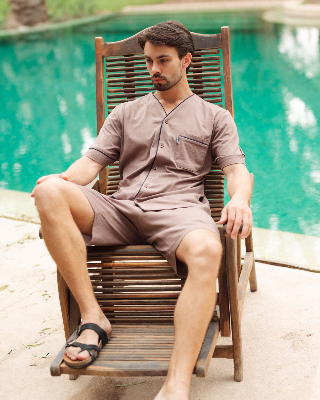 بيجاما رجالى مفتوح بزراير نص كم و شورت