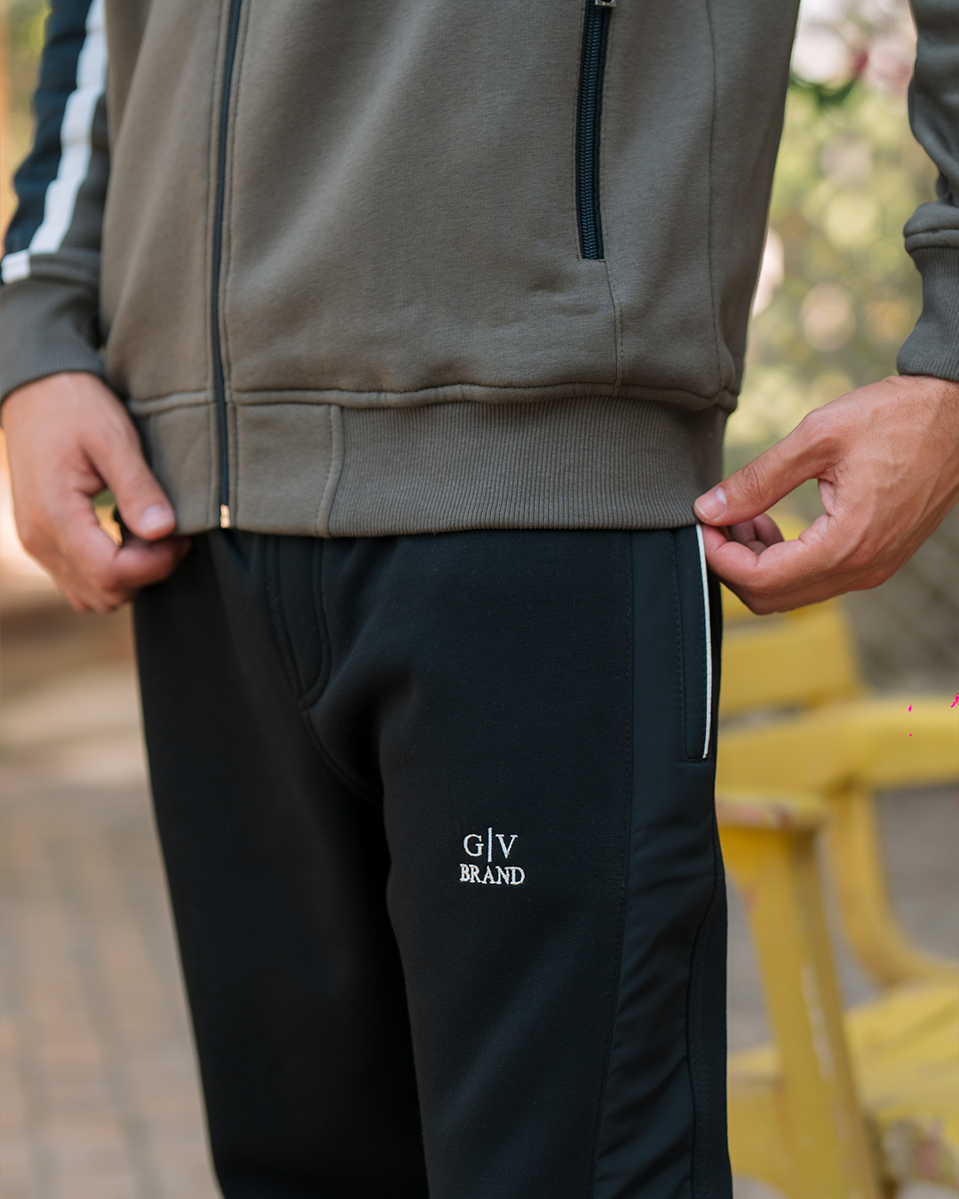 G/V GALVANI EXCHANGE بيجامه رجالي ياقة وبسوسته مفتوح وبجيوب