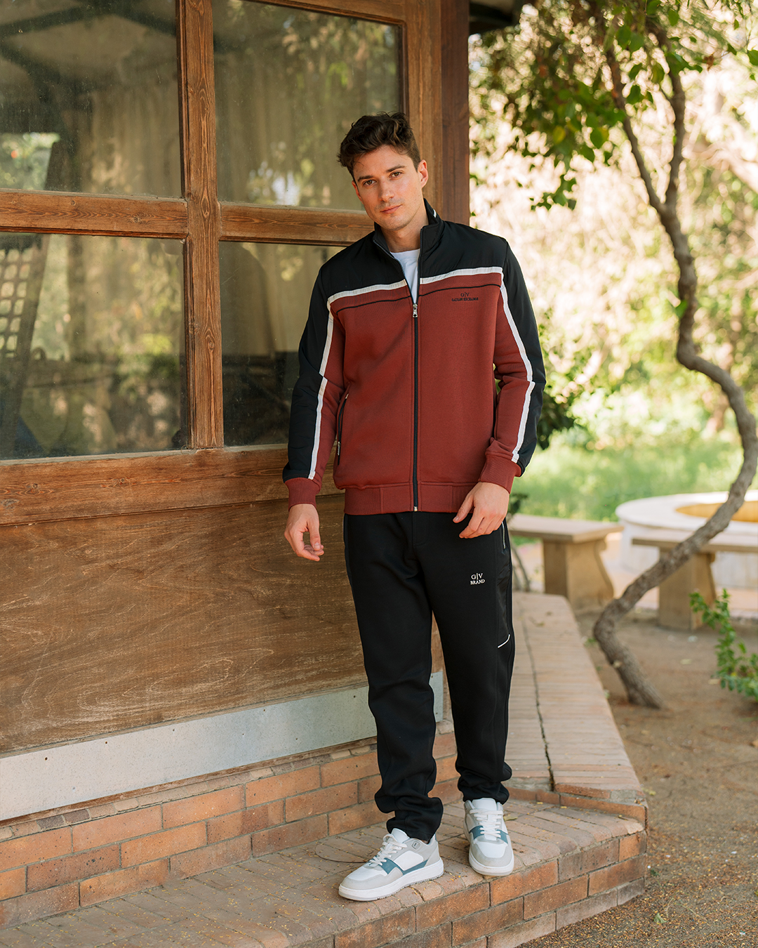 G/V GALVANI EXCHANGE بيجامه رجالي ياقة وبسوسته مفتوح وبجيوب