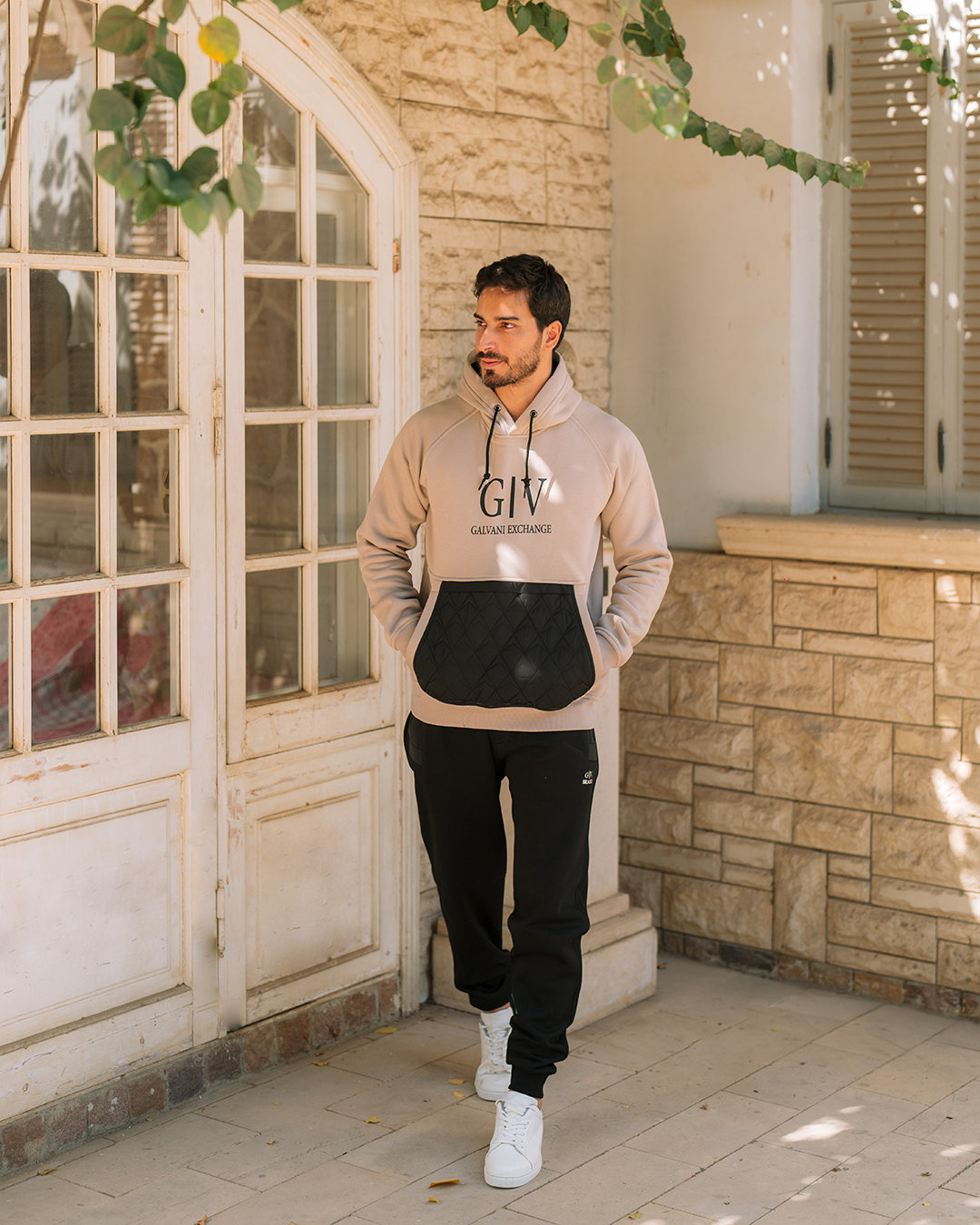 G/V Men's Pajamas with Hood and Pockets, Printed on the Chest