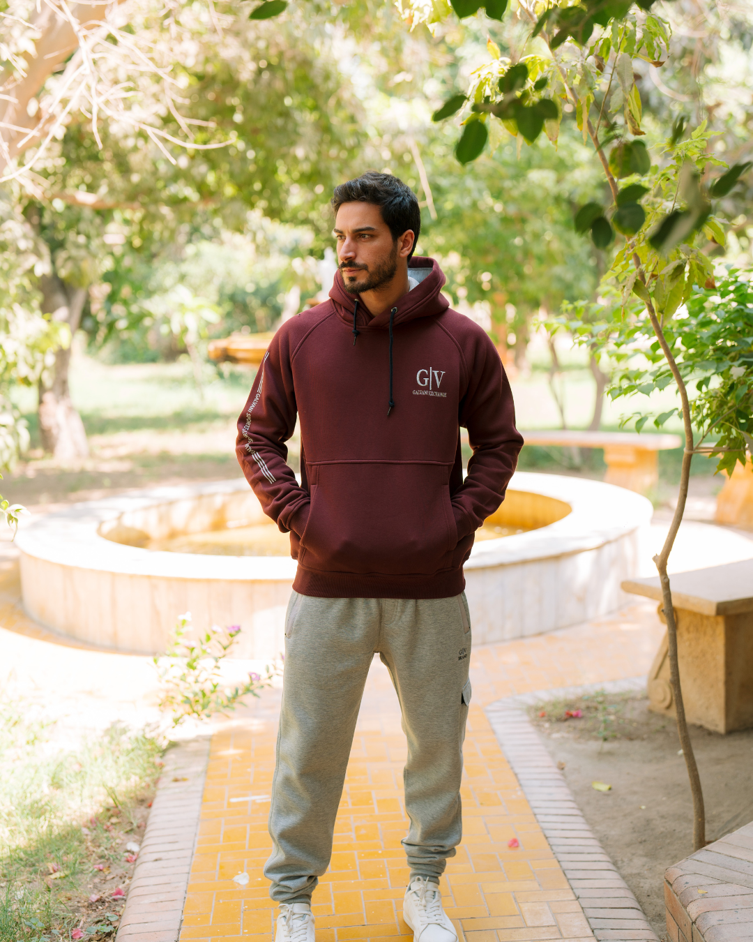 G/V GALVANI EXCHANGE Men's hooded pajama with pockets and chest print