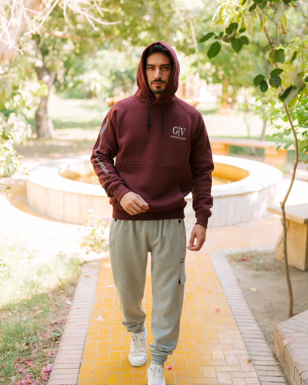 G/V GALVANI EXCHANGE Men's hooded pajama with pockets and chest print