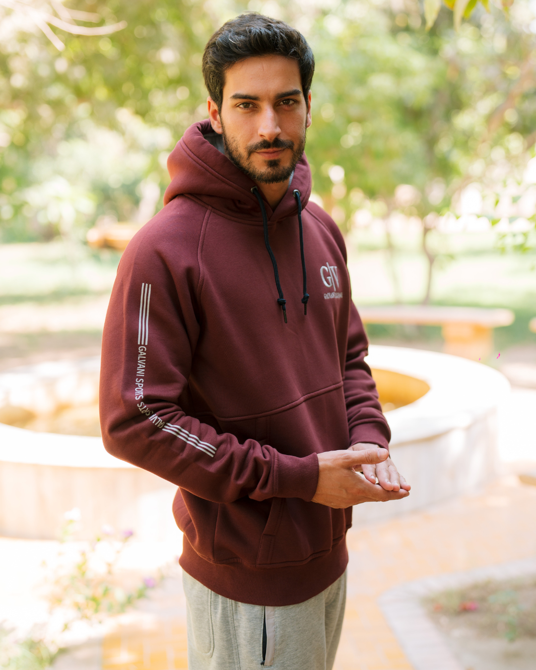 G/V GALVANI EXCHANGE Men's hooded pajama with pockets and chest print