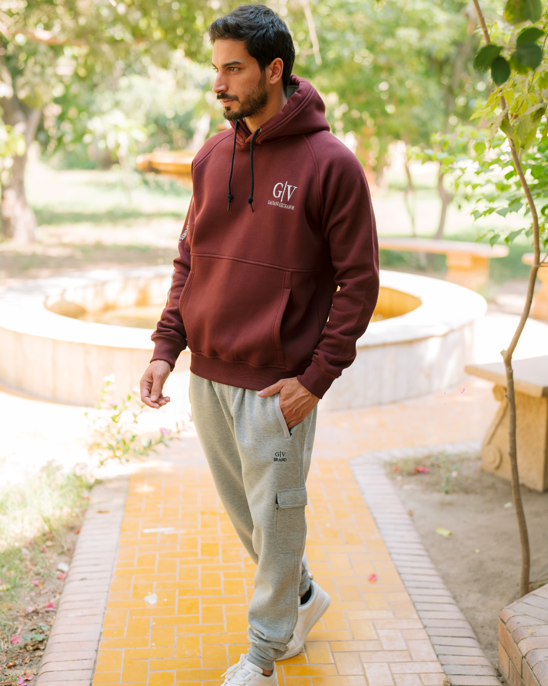 G/V GALVANI EXCHANGE Men's hooded pajama with pockets and chest print