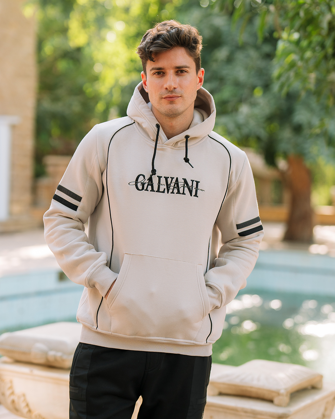 G/V GALVANI Men's Hooded Pajama with Pockets and Chest Print