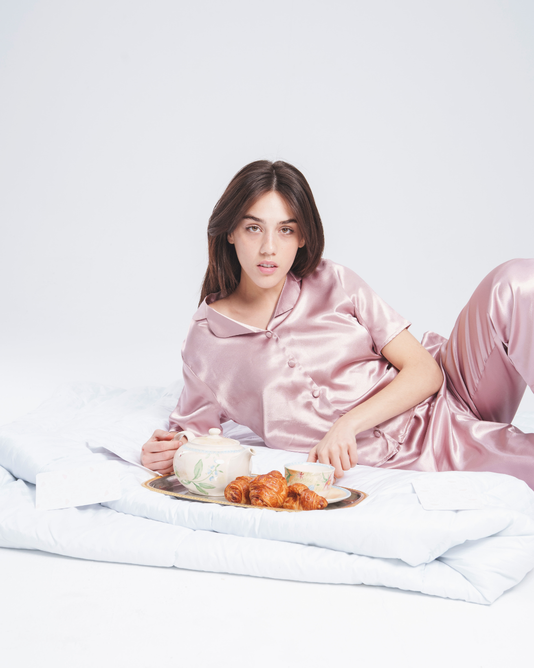 بيجاما حريمي زراير و بنطلون