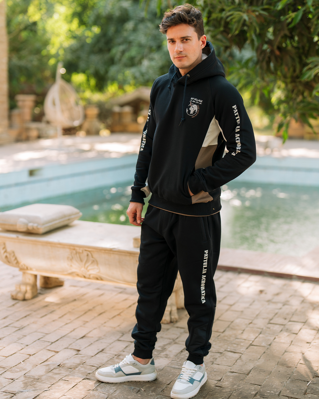 Keep our Galvani Men's Pajamas with Hood and Pockets, Chest Print