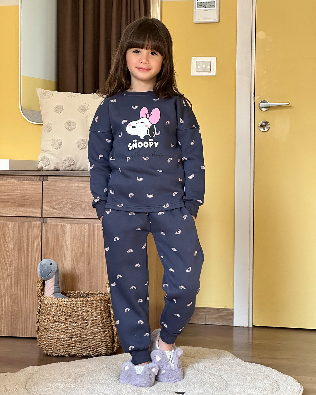 Snoopy with a bow girls long sleeve pajamas