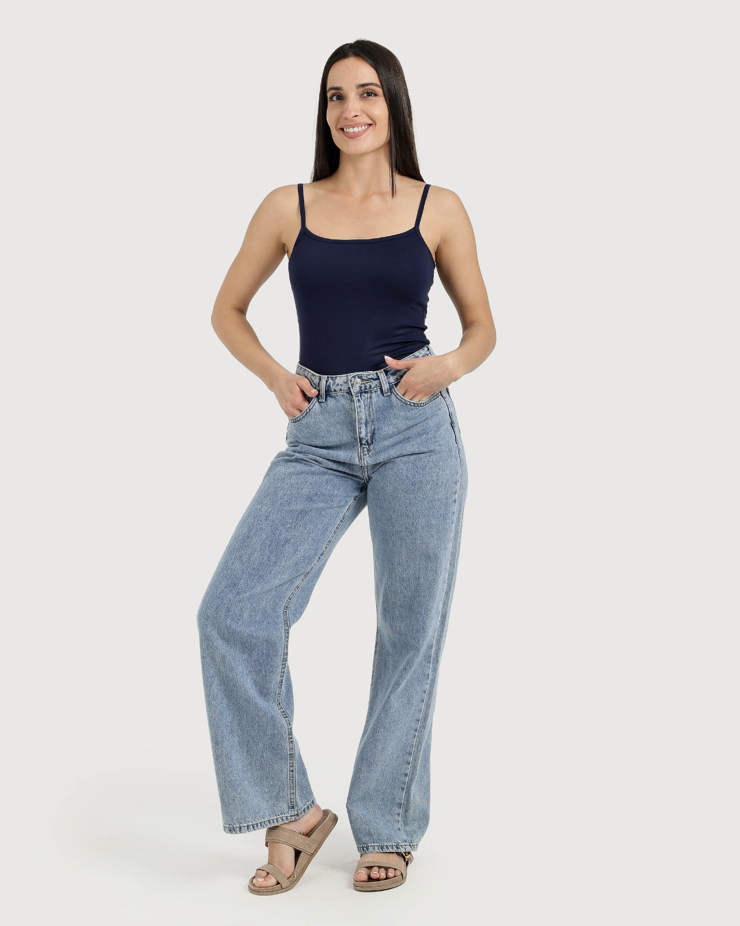 توب حريمي حماله فسكوز ليكرا