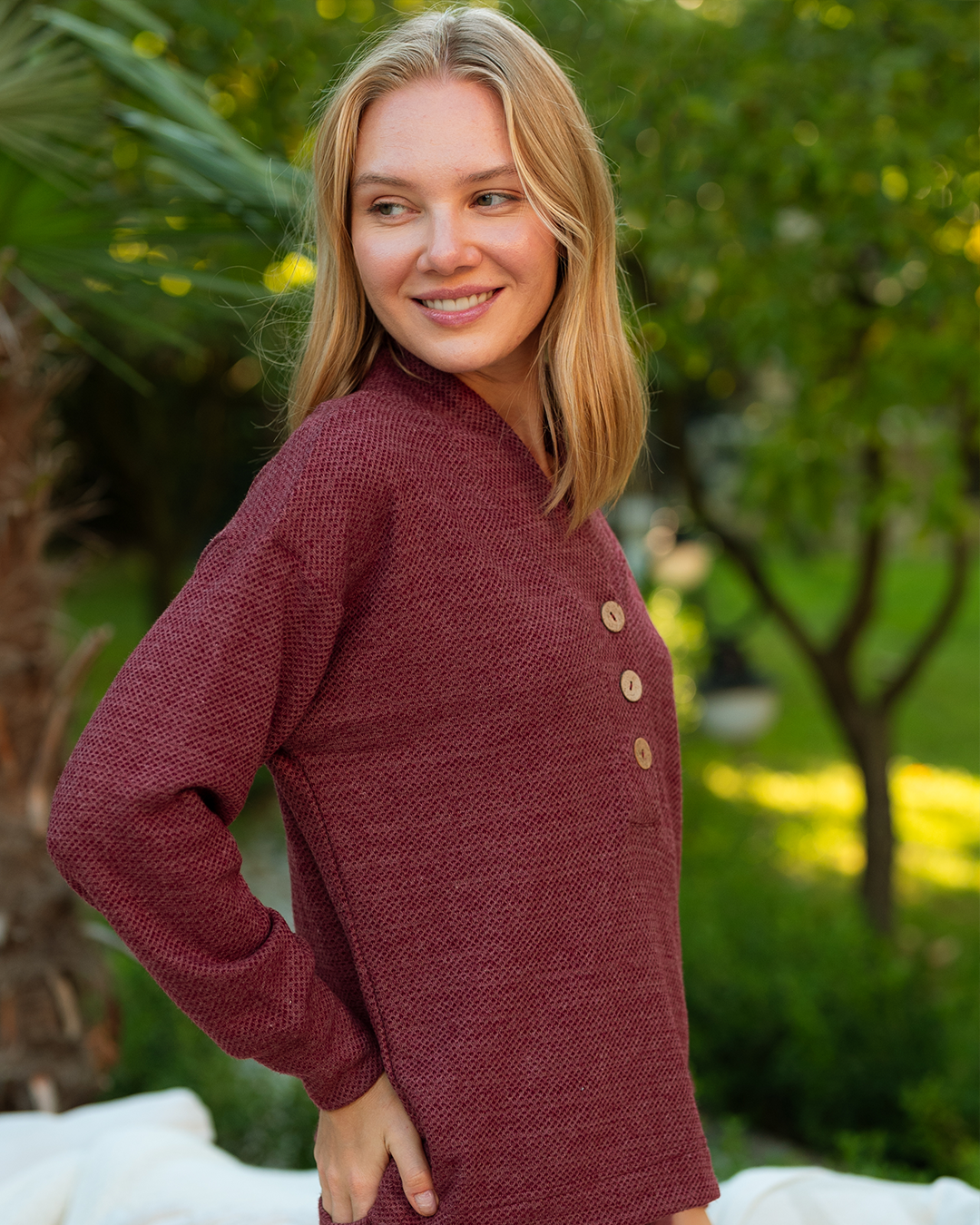 طقم جاكارد خروج بجيب و زراير