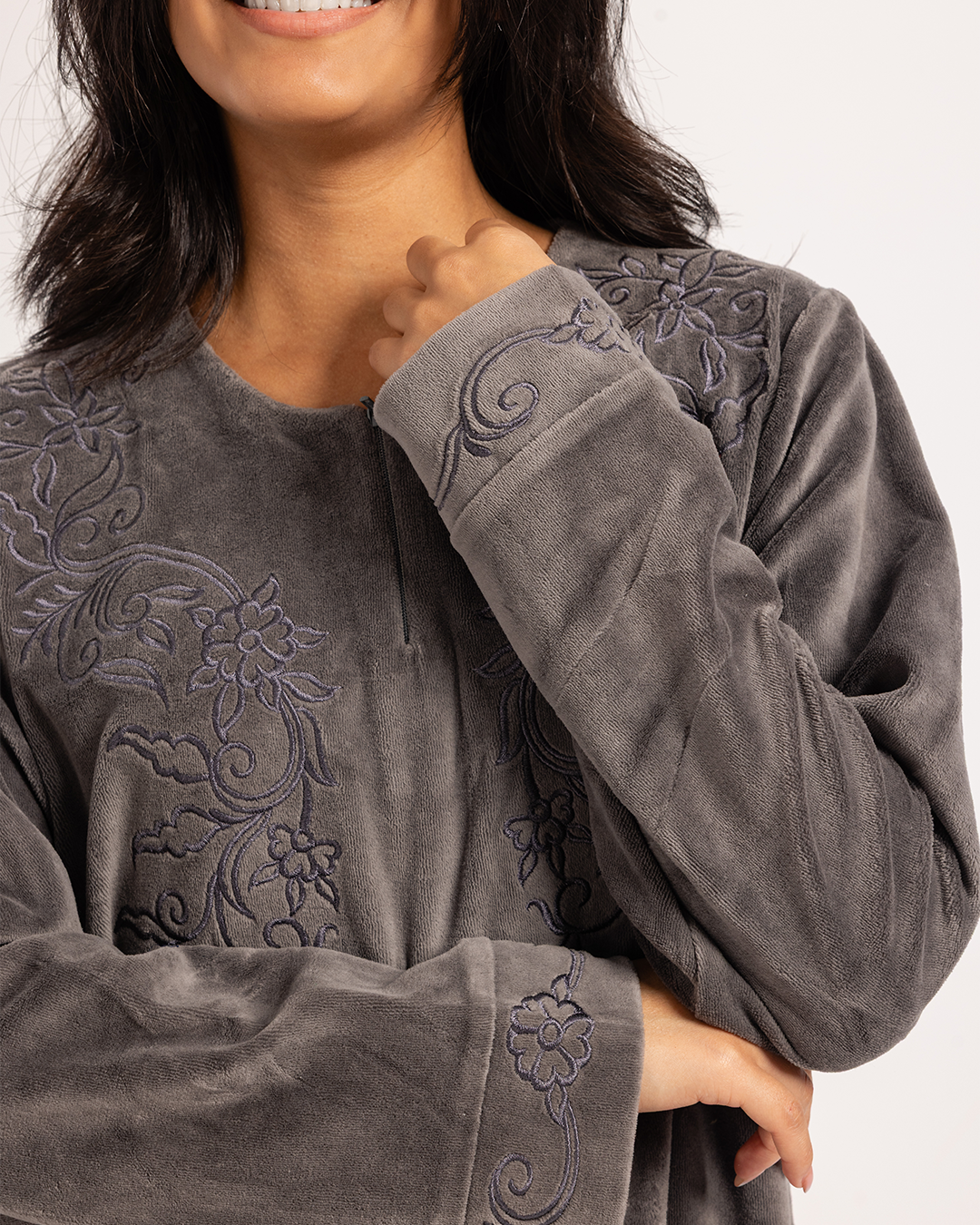 جلابيه حريمي قطيفة