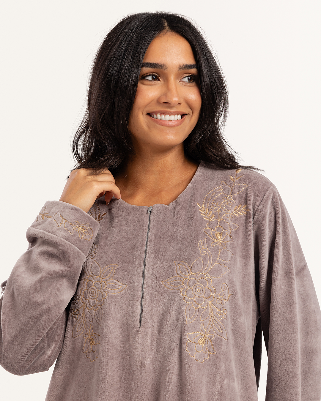 جلابيه حريمي قطيفة