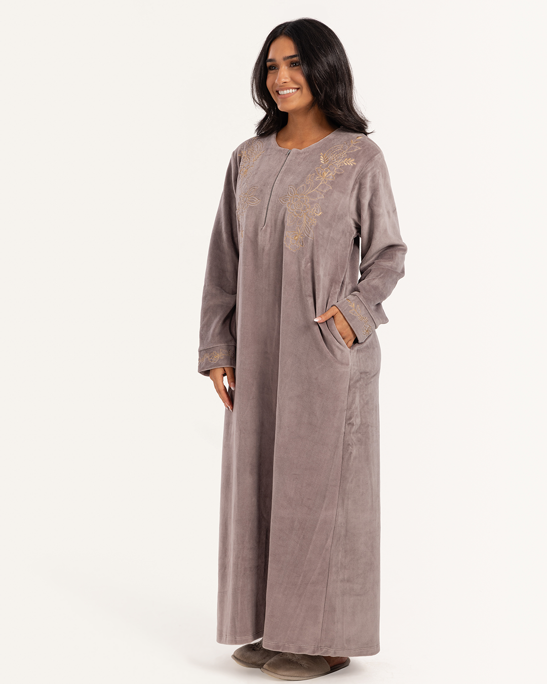 جلابيه حريمي قطيفة