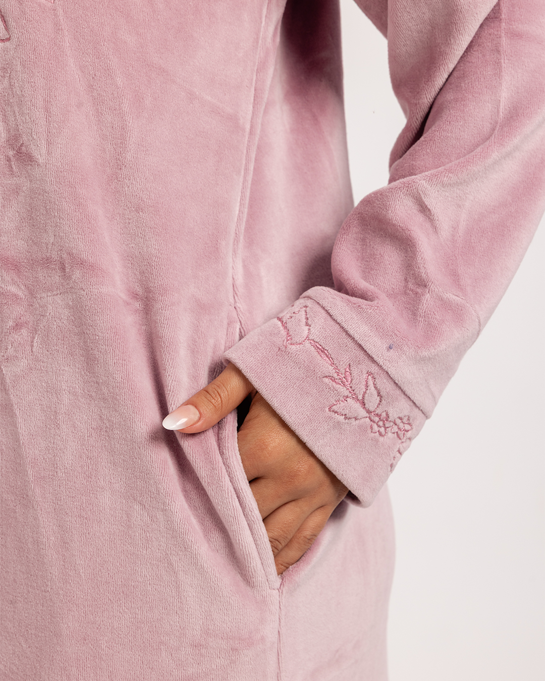 جلابيه حريمي قطيفة