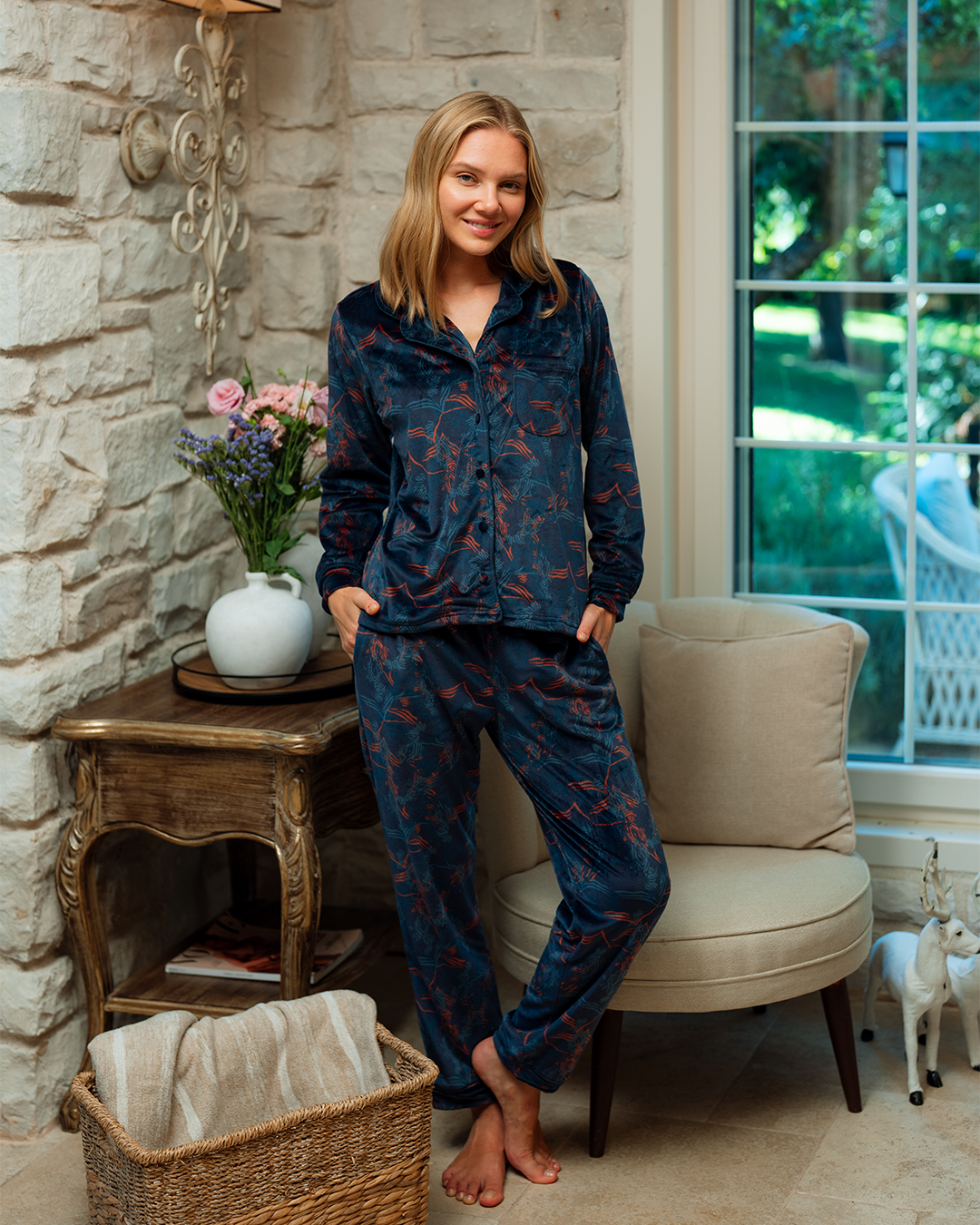 بيجاما كلاسيك بزراير تايجر