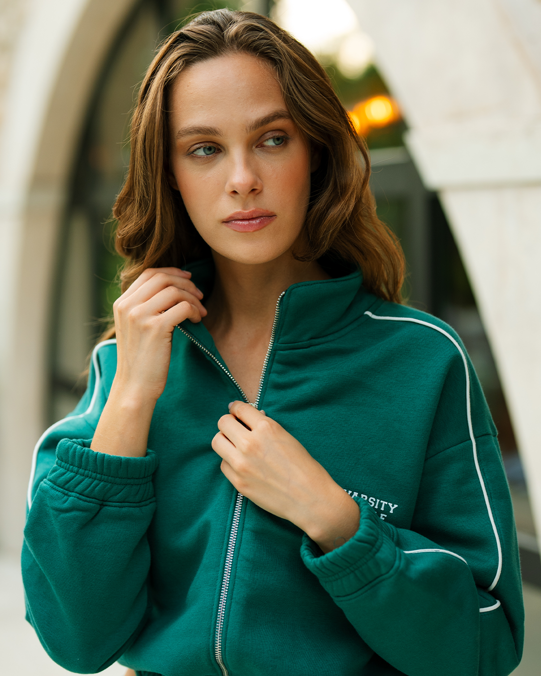 طقم حريمي رياضي كولة عالية