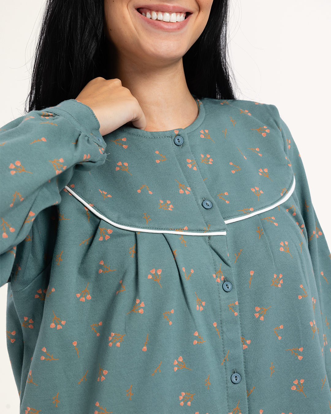 جلابية حريمي بزراير و جيوب ورود الشتاء