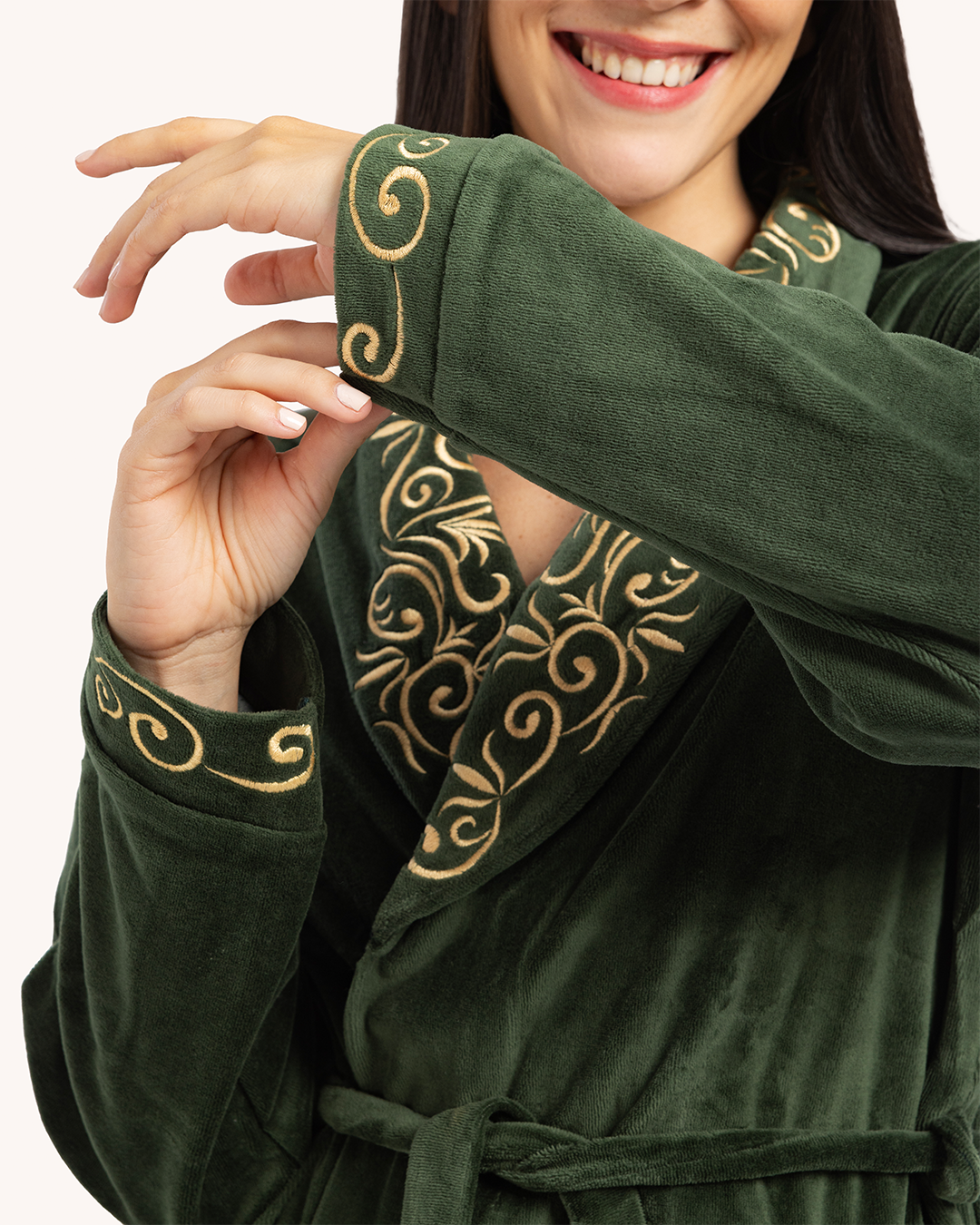 روب حريمي كول شال قطيفة