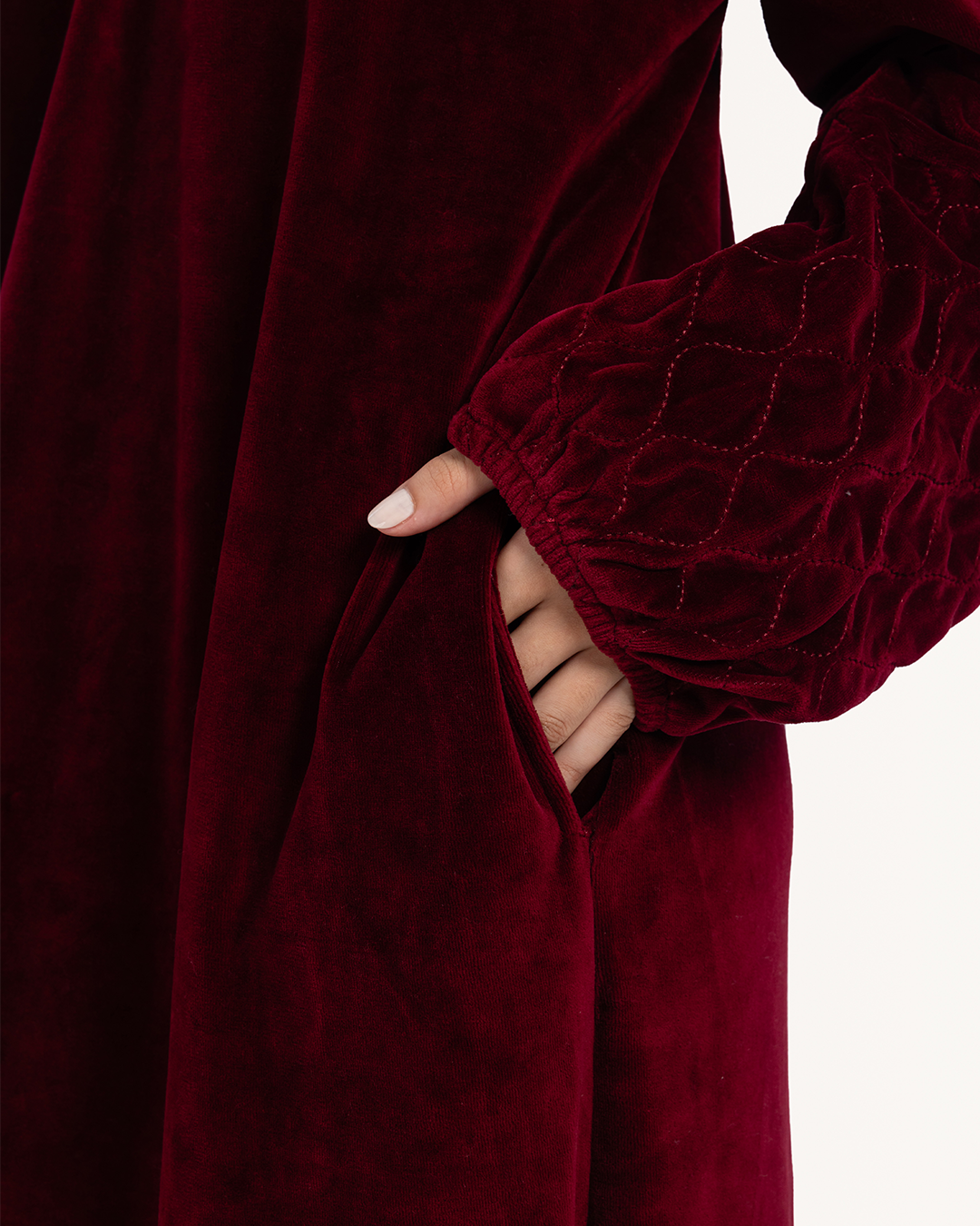 جلابية بزراير و تطريز أندلسي