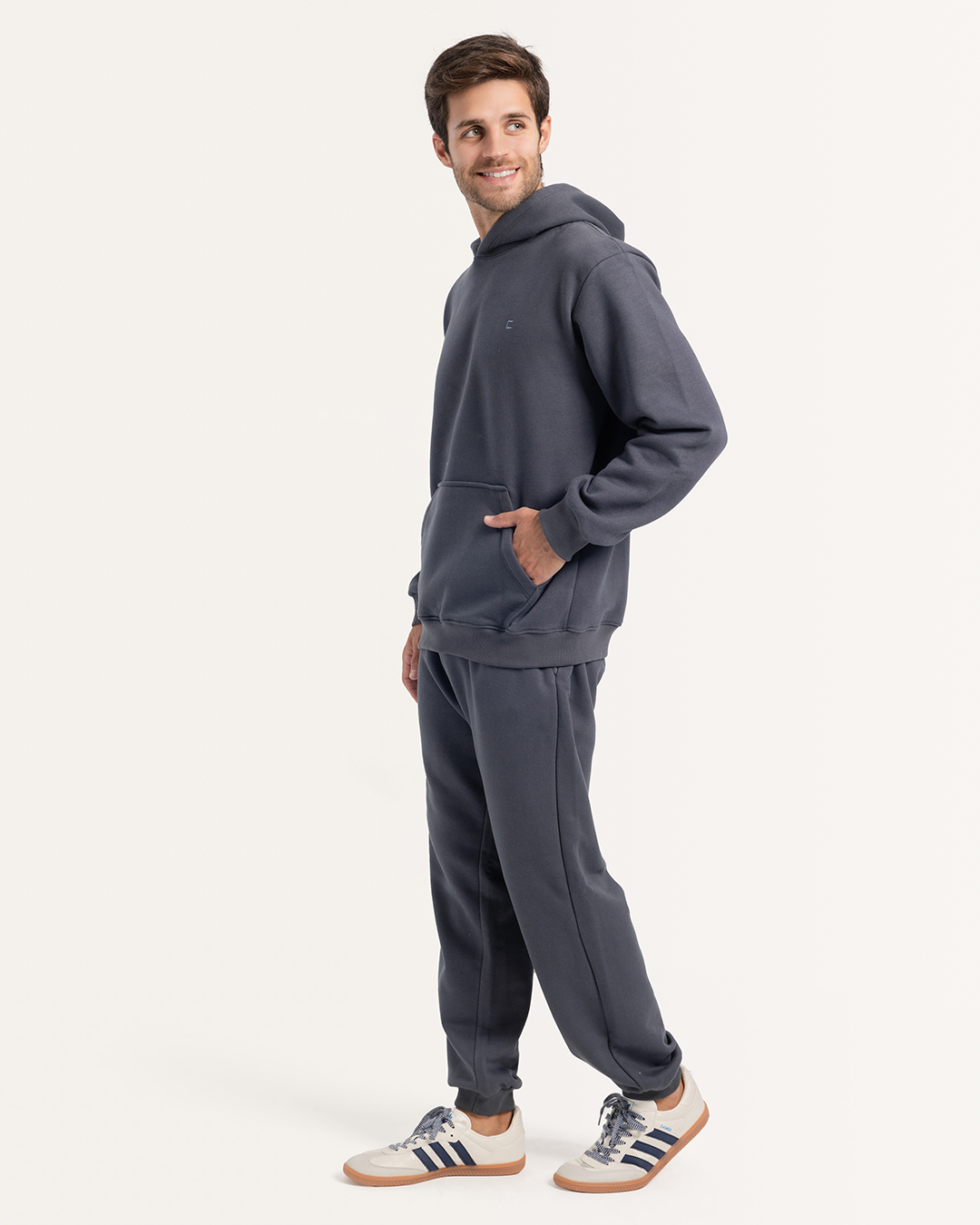 ترينج رجالي ميلتون