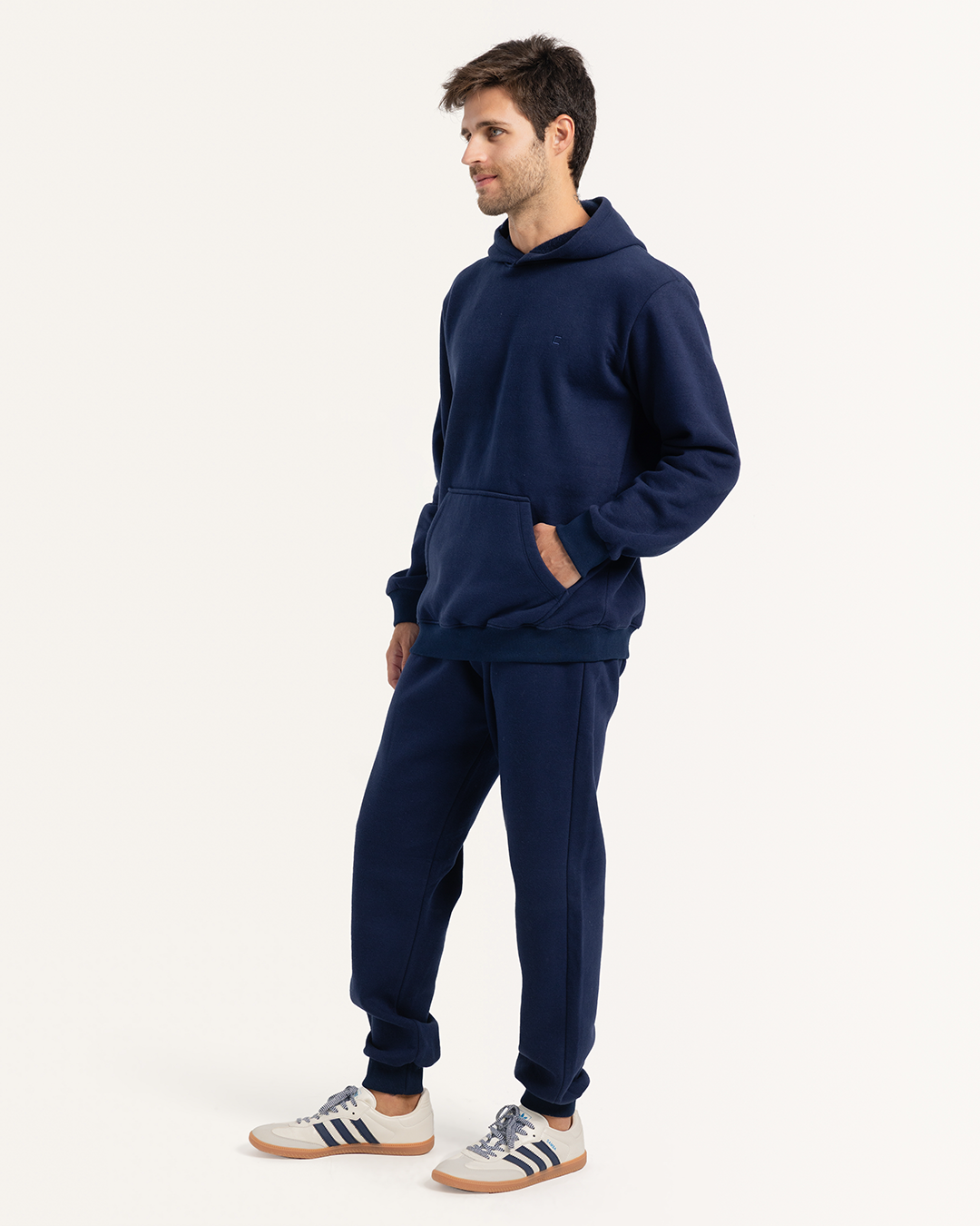 ترينج رجالي ميلتون