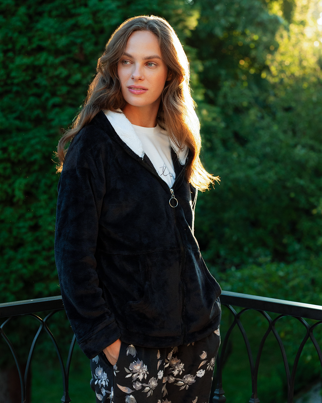 بيجاما 3 قطع ورود الشتاء