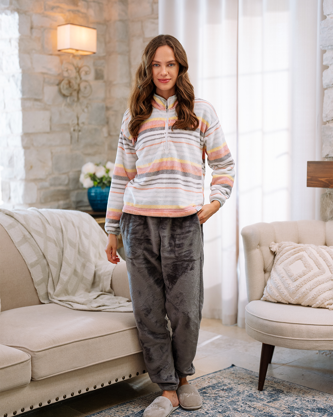 بيجاما بكم طويل خطوط و بنطلون بولار