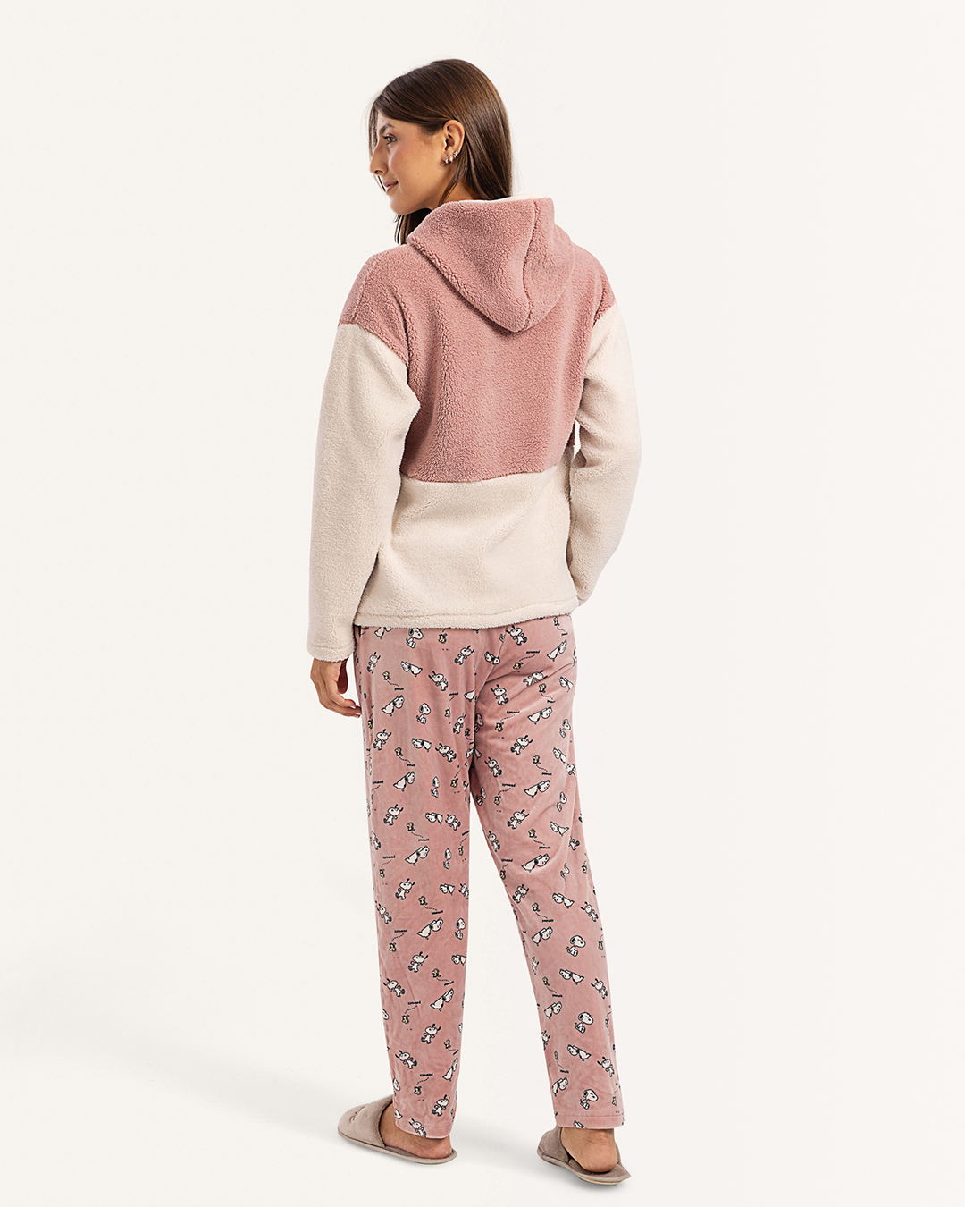 بيجاما  قصات سنوبى