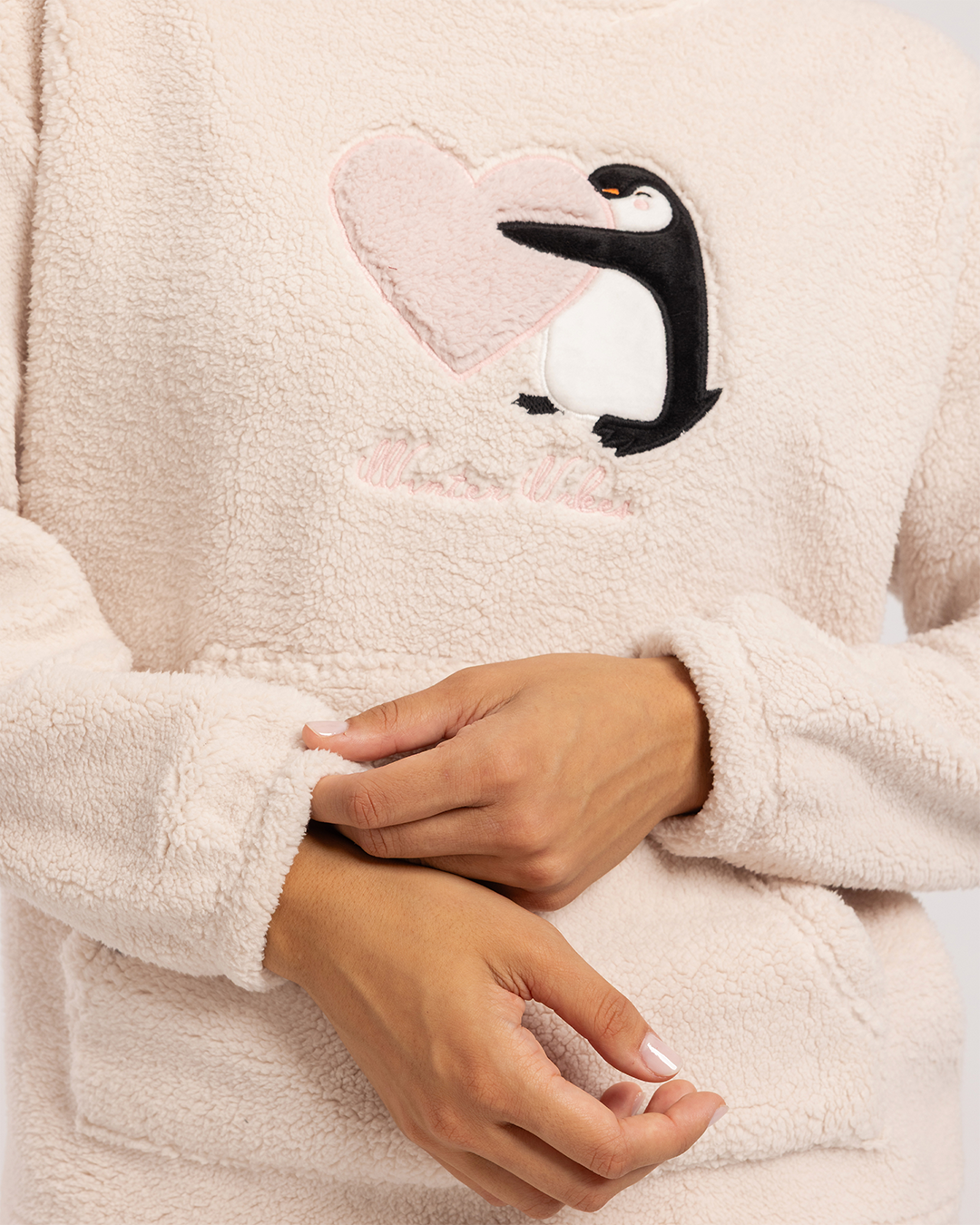 بيجاما بكم طويل و بنطلون بولار بطريق