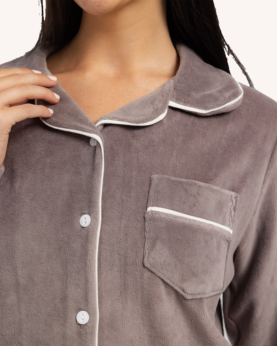 بيجاما حريمي كلاسيك قطيفة