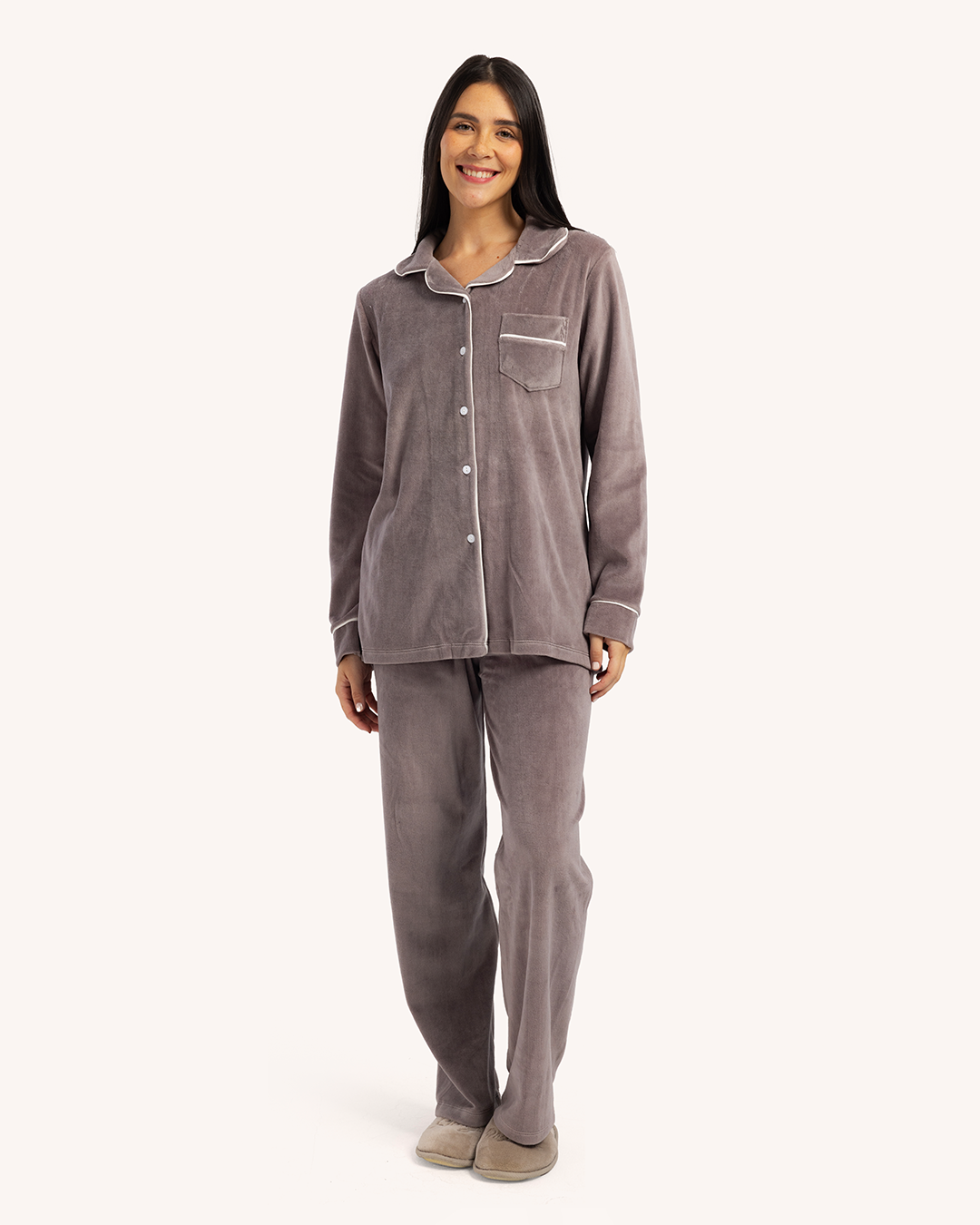 بيجاما حريمي كلاسيك قطيفة