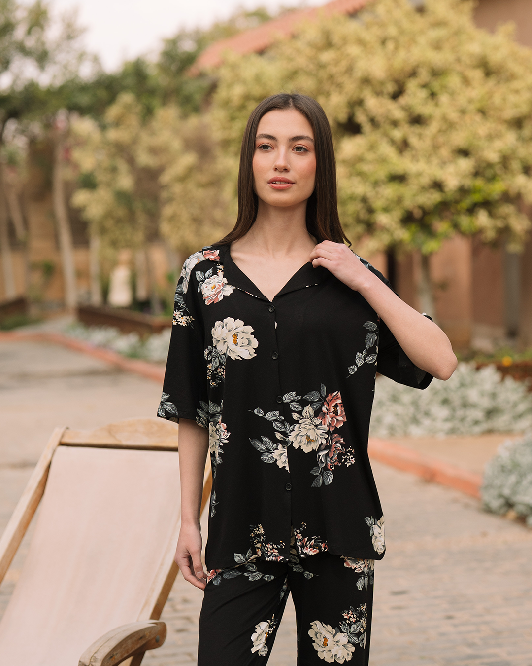 Classic half sleeve pajamas with lace