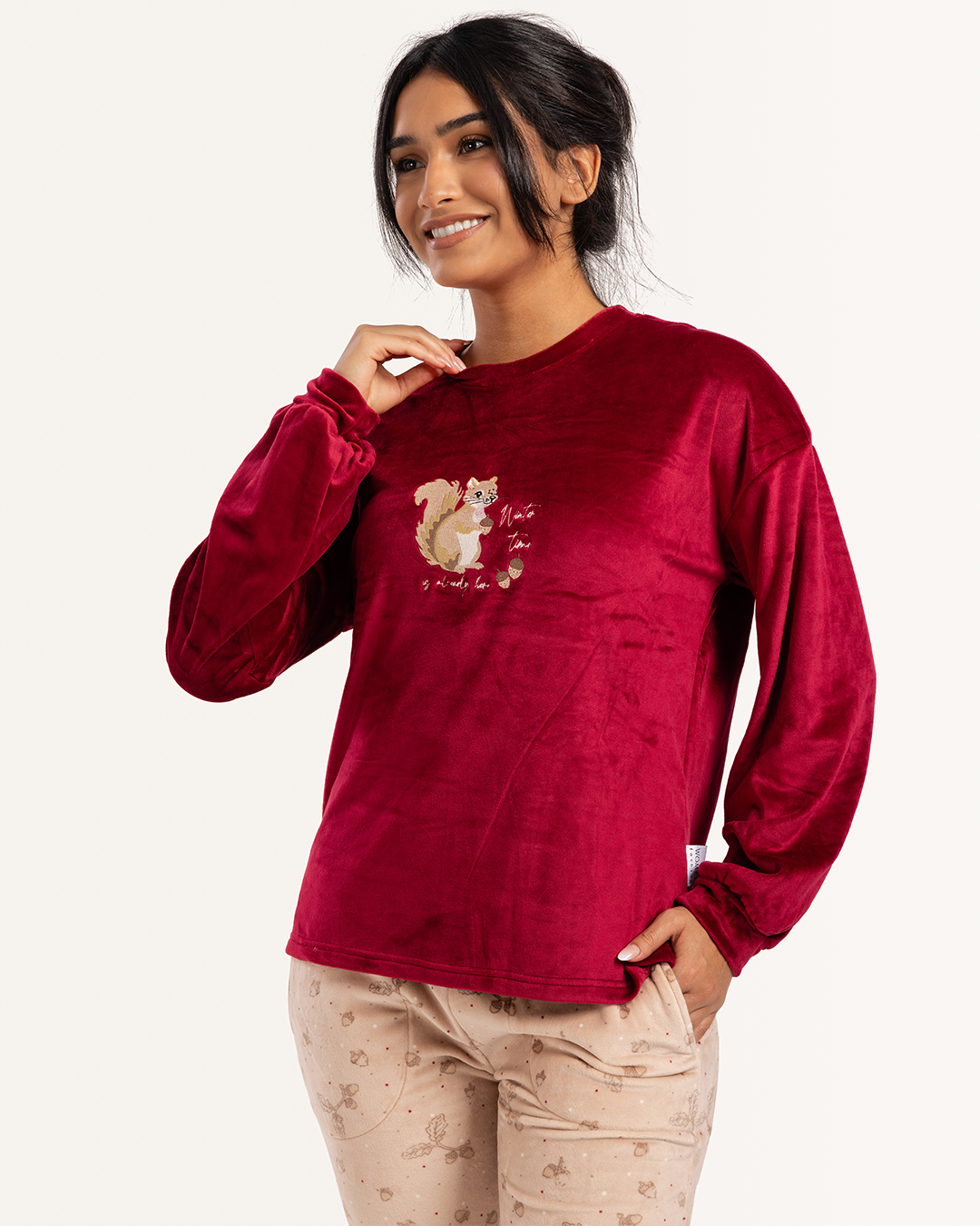 بيجاما بنطلون و توب كم باف وقت الشتاء