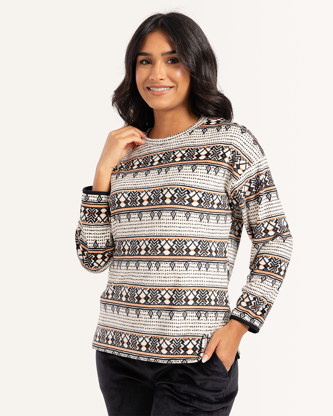 بيجاما كُم طويل طباعه اندلسيه