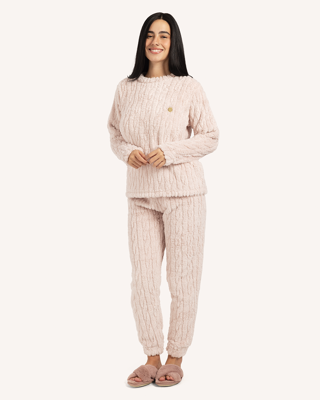 بيجاما فرو كُم طويل قلب دافئ