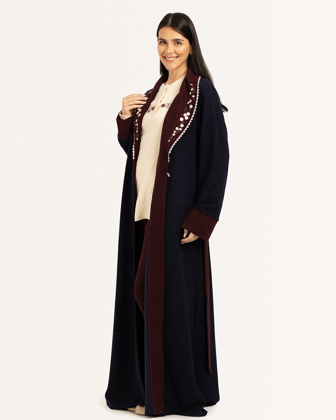 ‫روب كاشمير كول شال مطرز لونين‬‏